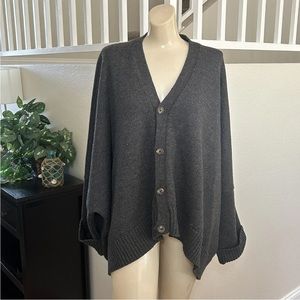 Eskandar Gray Lagenlook Handloomed in Scotland Wool Knit Cardigan Sweater